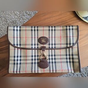 Burberry Nova Clutch